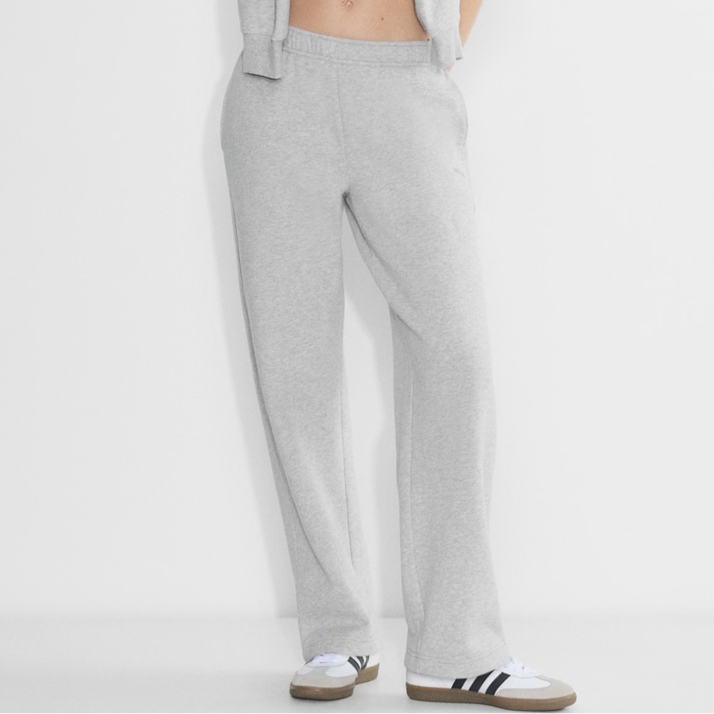 Aritzia Cozy Sweatfleece Mega Straight™ Sweatpant Heather Chrome